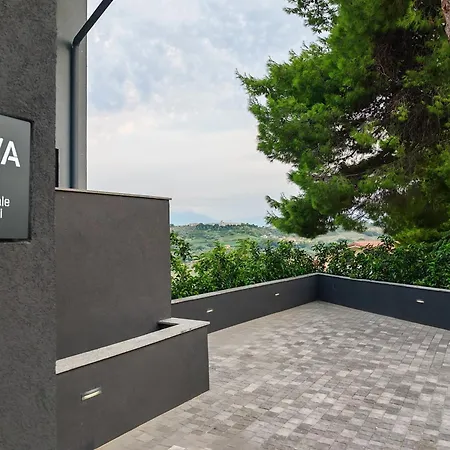 Sui Generis Colle Ferienhaus