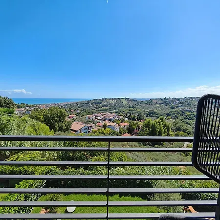 Sui Generis Colle Ferienhaus Montesilvano Marina